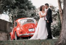 How to choose a wedding car