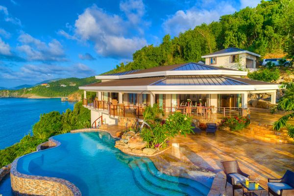 Discovering Unique Luxury Holiday rentals in the BVI